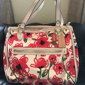 Coach Poppy Tote